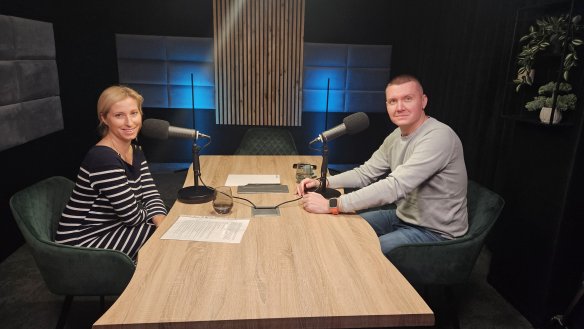 10, M. Tedla: Prečo sa musia v zime odmrazovať lietadlá?