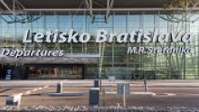BTS: 44% increase in freight and 39 353 passengers handled in March 2020
