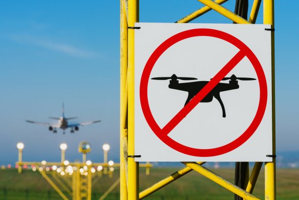 Letisko upozorňuje na zákaz vykonávania letov dronmi v okolí 5 km