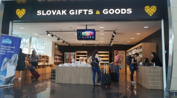 Na letisku pribudla nová prevádzka Slovak gifts & goods