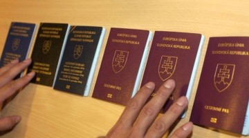 New Schengen checks may cause longer waits at passport control